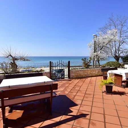 In Mit Schoener Terrasse By Interhome